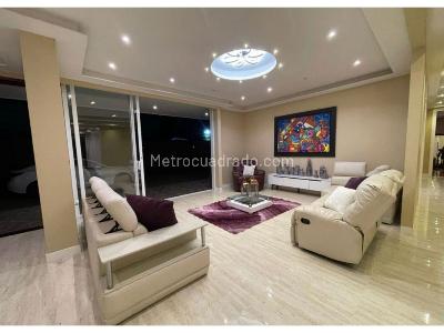 Casa de 5 alcobas en venta en Cascajal, Cali, 1500 m² · foto 3 de 15