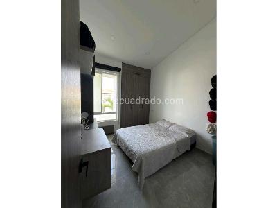 Casa de 4 alcobas en venta en El Castillo (Jamundi), Cali, 409 m² · foto 4 de 16