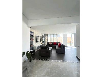 Casa de 4 alcobas en venta en El Castillo (Jamundi), Cali, 409 m² · foto 14 de 16