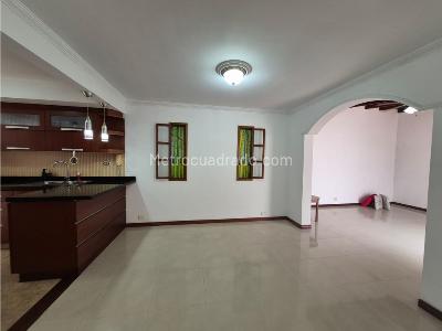 Casa de 3 alcobas en venta en Ciudad Jardin, Cali, 112 m² · foto 3 de 11