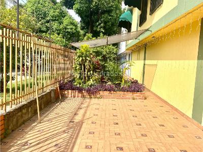 Casa de 5 alcobas en venta en El Lido, Cali, 396 m² · foto 19 de 19