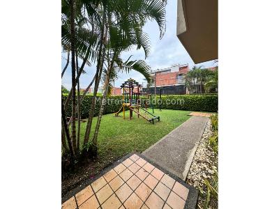 Apartamento de 4 alcobas en venta en Ciudad Jardin, Cali, 132 m² · foto 11 de 12