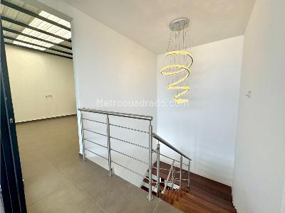 Casa de 5 alcobas en venta en Jamundi, Cali, 320 m² · foto 8 de 16