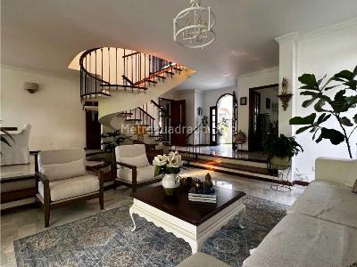Casa de 5 alcobas en venta en Pance, Cali, 320 m² · foto 4 de 10