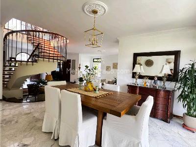 Casa de 5 alcobas en venta en Pance, Cali, 320 m² · foto 5 de 10