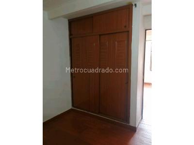 Apartamento en venta en Villa Del Lago, Cali · foto 9 de 16