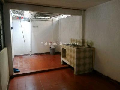 Apartamento en venta en Villa Del Lago, Cali · foto 15 de 16