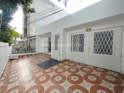 Casa de 5 alcobas en venta en Santa Isabel, Cali, 198 m² · foto 2 de 17