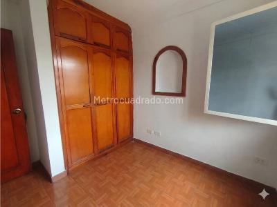 Casa de 5 alcobas en venta en Santa Maria Del Palmar, Palmira, 272 m² · foto 14 de 20