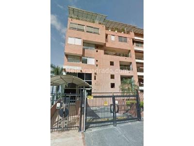 Apartamento de 3 alcobas en venta en Menga, Cali, 250 m² · foto 2 de 20