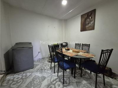 Casa de 5 alcobas en venta en Caney, Cali, 57 m² · foto 4 de 9