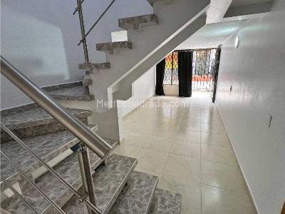 Casa de 3 alcobas en venta en Calipso, Cali, 106 m² · foto 5 de 11