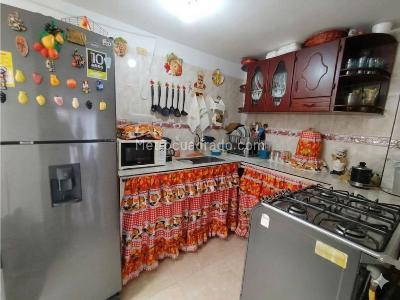Casa de 2 alcobas en venta en Juan Pablo Ii, Palmira, 68 m² · foto 4 de 11