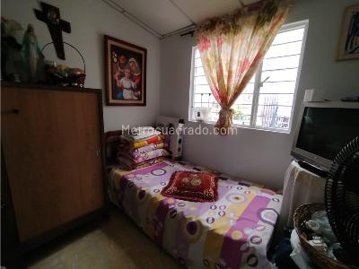 Casa de 2 alcobas en venta en Juan Pablo Ii, Palmira, 68 m² · foto 5 de 11