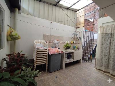 Casa de 2 alcobas en venta en Juan Pablo Ii, Palmira, 68 m² · foto 8 de 11