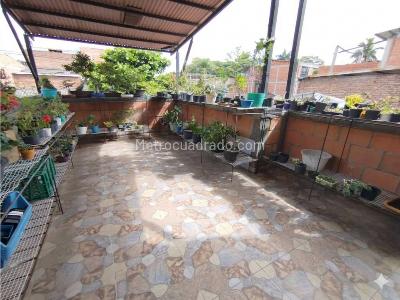 Casa de 2 alcobas en venta en Juan Pablo Ii, Palmira, 68 m² · foto 10 de 11