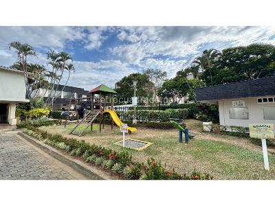 Casa de 4 alcobas en venta en Quintas De Don Simon, Cali, 136 m² · foto 3 de 20