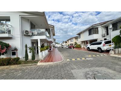 Casa de 4 alcobas en venta en Quintas De Don Simon, Cali, 136 m² · foto 5 de 20