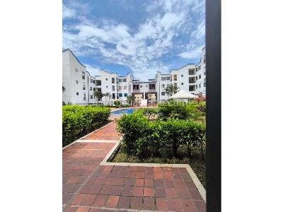 Apartamento en venta en El Refugio, Cali · foto 2 de 20