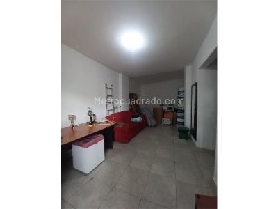 Casa de 5 alcobas en venta en Champañat, Cali, 300 m² · foto 7 de 20