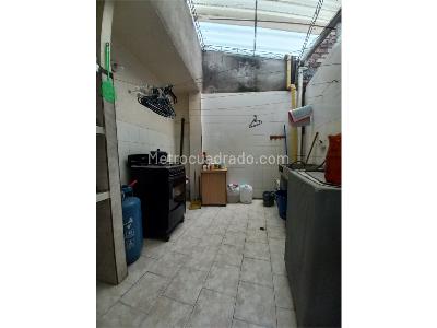 Casa de 5 alcobas en venta en Champañat, Cali, 300 m² · foto 9 de 20