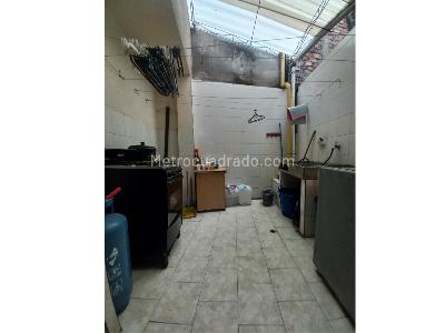 Casa de 5 alcobas en venta en Champañat, Cali, 300 m² · foto 10 de 20