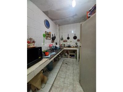 Casa de 5 alcobas en venta en Champañat, Cali, 300 m² · foto 11 de 20