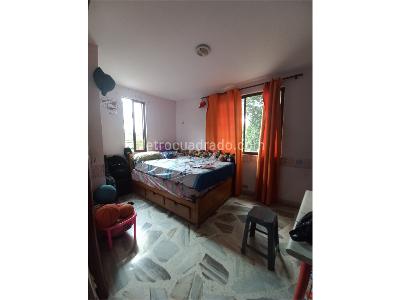 Casa de 5 alcobas en venta en Champañat, Cali, 300 m² · foto 13 de 20