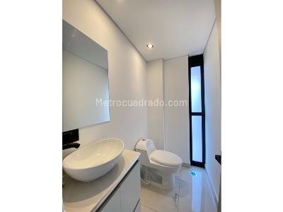 Casa de 3 alcobas en venta en Ciudad 2000, Cali, 239 m² · foto 4 de 16