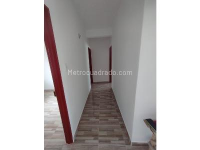 Apartamento de 3 alcobas en venta en Bueno Madrid, Cali, 69 m² · foto 3 de 6