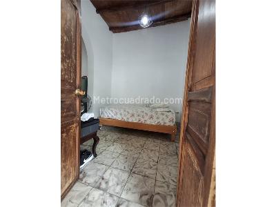 Casa de 5 alcobas en venta en Oeste, Cali, 280 m² · foto 10 de 20