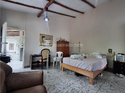 Casa de 5 alcobas en venta en Oeste, Cali, 280 m² · foto 19 de 20