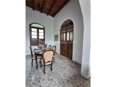 Casa de 5 alcobas en venta en Oeste, Cali, 280 m² · foto 3 de 20