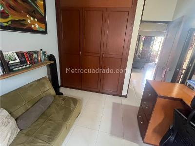 Casa de 3 alcobas en venta en Valle Del Lili, Cali, 128 m² · foto 19 de 20