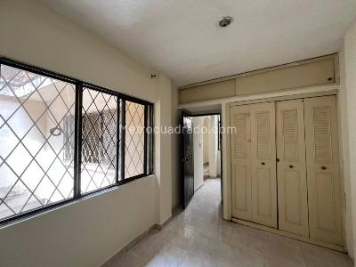 Apartamento de 2 alcobas en arriendo en Prados De Oriente, Cali, 60 m² · foto 2 de 10
