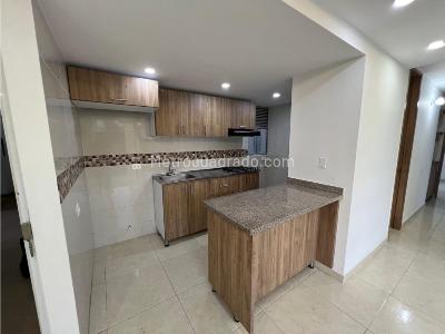 Apartamento de 3 alcobas en venta en Ciudad Melendez, Cali, 58 m² · foto 2 de 20