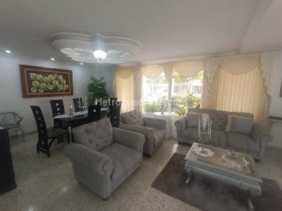Casa en venta en Ciudad Jardin, Barranquilla · foto 3 de 16