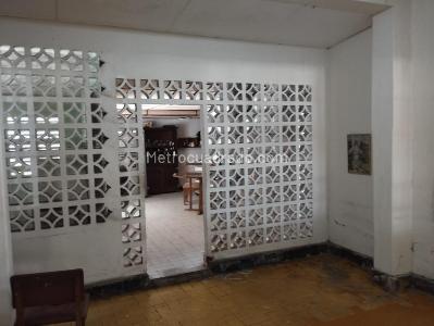 Casa de 4 alcobas en venta en Granadillo, Barranquilla, 540 m² · foto 2 de 4