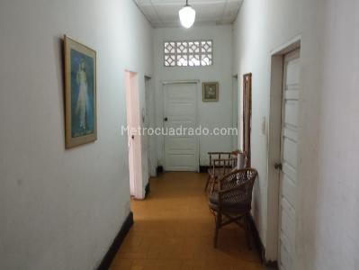 Casa de 4 alcobas en venta en Granadillo, Barranquilla, 540 m² · foto 4 de 4