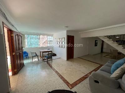 Casa de 5 alcobas en venta en La Cumbre, Barranquilla, 1000 m² · foto 15 de 18