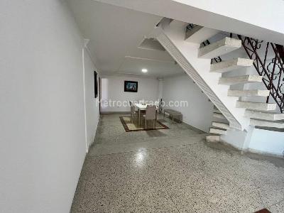 Casa de 5 alcobas en venta en La Cumbre, Barranquilla, 1000 m² · foto 16 de 18