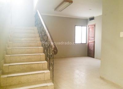 Casa en venta en Altos De Riomar, Barranquilla · foto 3 de 17