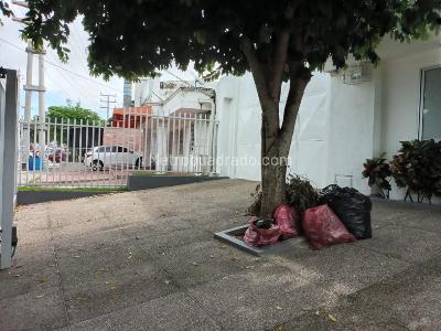 Casa en venta en Ciudad Jardin, Barranquilla · foto 2 de 14
