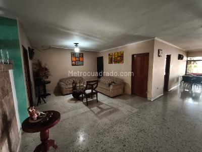 Casa de 5 alcobas en venta en Ciudad Jardin, Barranquilla, 580 m² · foto 5 de 20
