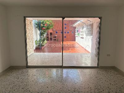 Casa de 4 alcobas en venta en Altos De Riomar, Barranquilla, 325 m² · foto 5 de 20