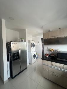 Apartamento de 3 alcobas en venta en Altos De Riomar, Barranquilla, 166 m² · foto 9 de 20
