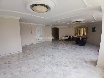 Apartamento de 3 alcobas en venta en Alto Prado, Barranquilla, 260 m² · foto 4 de 18