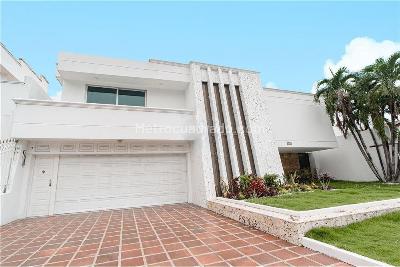 Casa en venta en Riomar, Barranquilla · foto 2 de 20