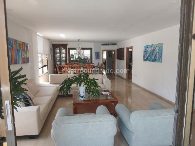 Apartamento de 3 alcobas en venta en Alto Prado, Barranquilla, 210 m² · foto 2 de 20