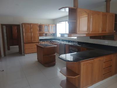 Apartamento de 3 alcobas en venta en Alto Prado, Barranquilla, 342 m² · foto 19 de 20